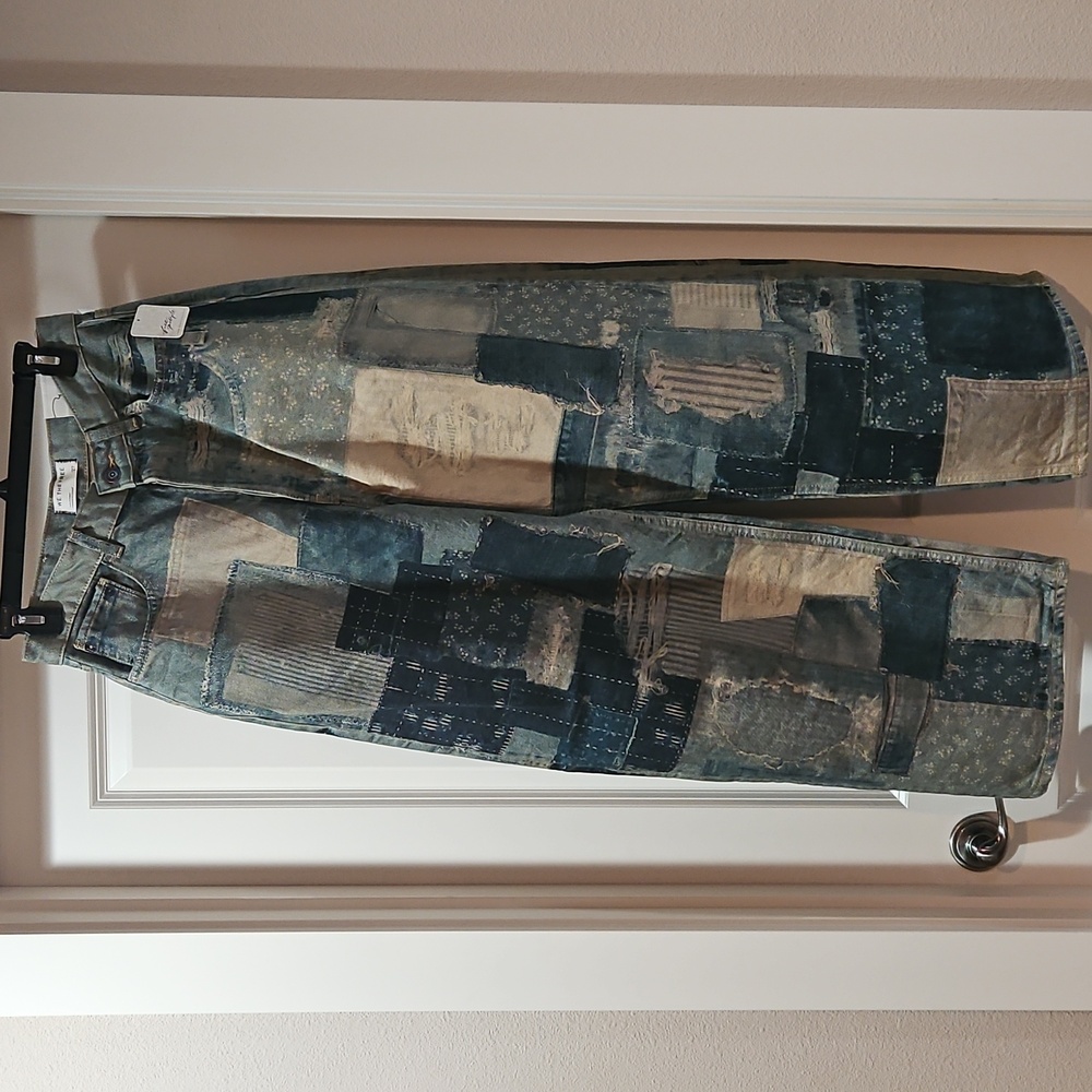 Free People Illusions Patchwork Printed Jeans Barrel Leg Relaxed Indigo 27 NWT - Picture 2 of 15